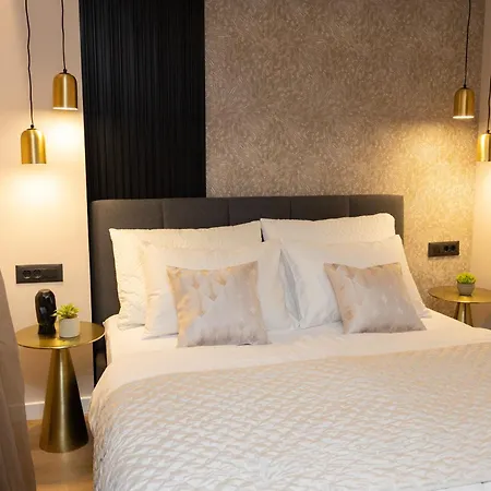 Aurum Ponte Superior Apartment Zadar