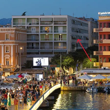 Aurum Ponte Superior, Centre And Lift *